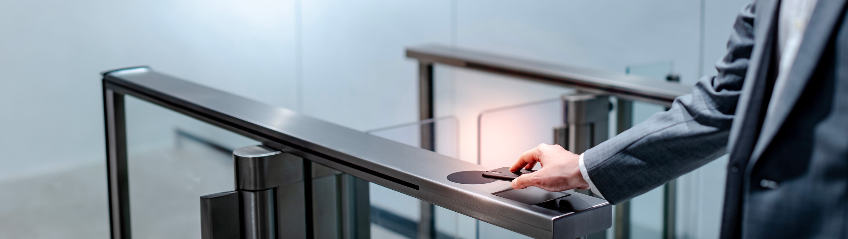 Kecepatan dan Efisiensi Akses Pengunjung dengan Turnstile Access Control
